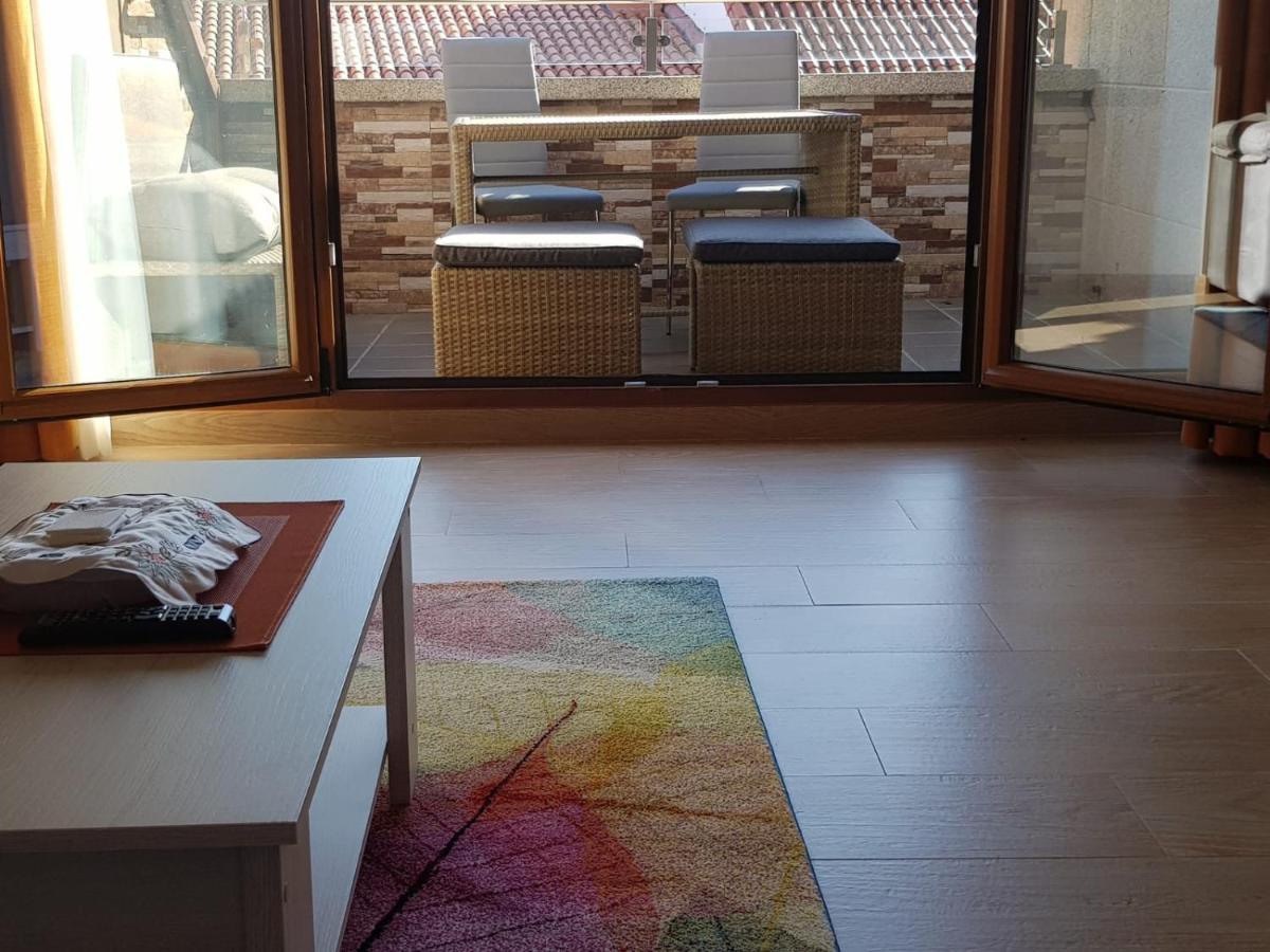 Apartamentos Playa Compostela ビラガルシーア・デ・アロウサ エクステリア 写真